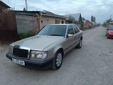 мерседен: Mercedes-Benz 300: 1988 г., 3 л, Механика, Дизель, Седан