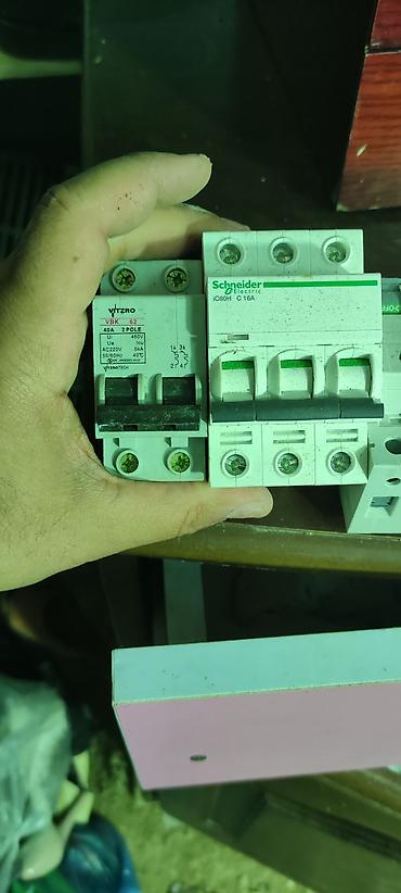 elektron sahat: Schneider Electric Elektrik avtomat, 3 faza — 6