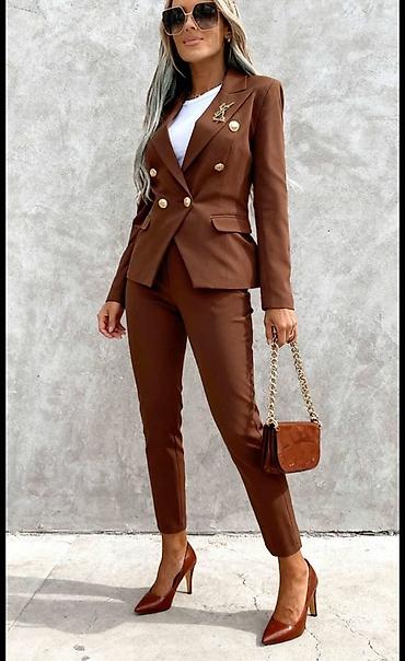 Kompleti: Ponovo dostupni 💫
Vasi omiljeni kompleti 
Vel: S M L
Cena: 3300
din — 1