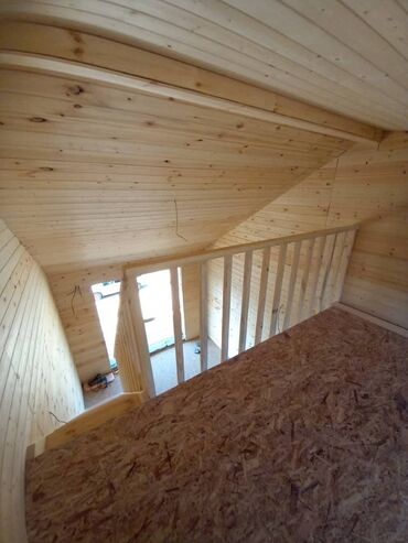 Двухъярусные кровати: Гостевой дом в Бостери — 18 номеров, 10 мин до пляжа Размер участка 10 — 13