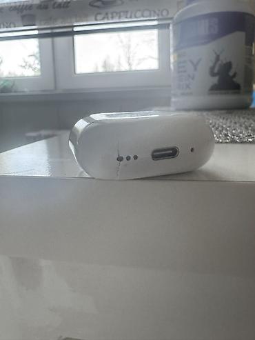 ipod shuffle 4 купить: Беспроводные наушники-вкладыши, Apple, AirPods 4, Б/у — 4
