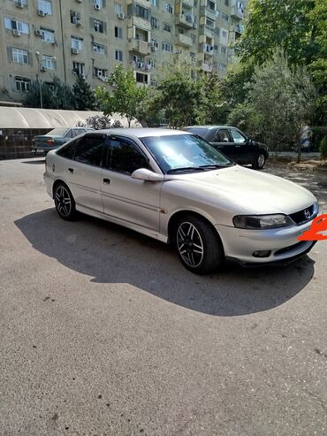 Opel: Opel Vectra: 0.2 l | 1999 il | 394787 km Hetçbek