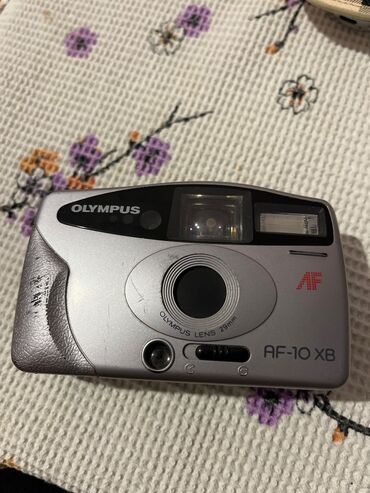 2 ci el overlok makinası: 22 ildirki mendedir . Retro lent sekilleri ceken aparatdir . Dasi