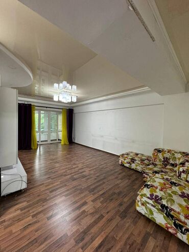 квартиру на ипотеку: 3 комнаты, 74 м², Индивидуалка, 2 этаж, Косметический ремонт
