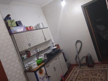6 мкр квартира аренда: 1 бөлмө, 30 кв. м, Жеке план, 6 кабат, Косметикалык ремонт