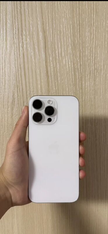 Apple iPhone: IPhone 11 Pro, Б/у, 256 ГБ, Белый, 74 %