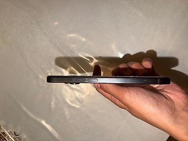 манас телефон: IPhone 15, Б/у, 128 ГБ, Черный, Защитное стекло, Кабель, Чехол — 3