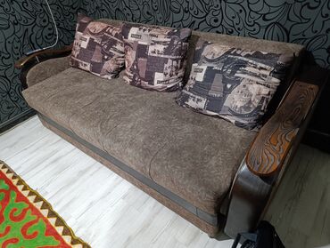 диван для девочек: Диван-кровать, цвет - Коричневый, Б/у