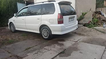 водный катер: Mitsubishi Chariot: 1998 г., 2 л, Автомат, Бензин, Универсал — 1