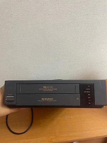 black sharp: Продаю видеомагнитофон за 800 сом — 2