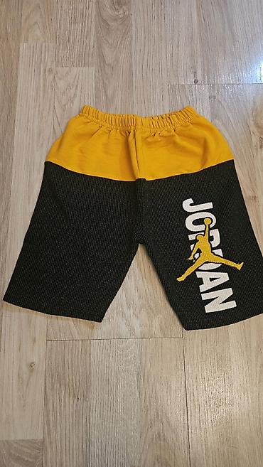 triko: Her biri 3 man - T-shirt: qara rəngdə, ön hissədə “BE STRONG” yazılı — 2