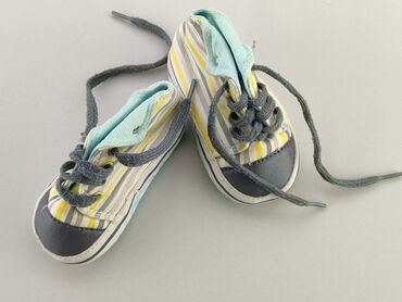 stradivarius buty sportowe: Baby shoes, 16, condition - Good