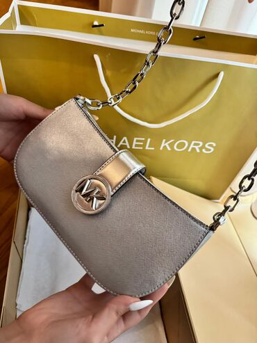 Çantalar: Çiyin çantası, Michael Kors, Yeni