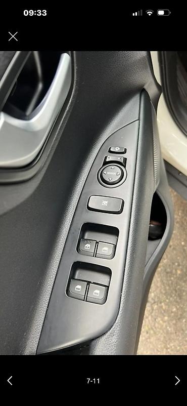 Kia: Kia Stonic: 2019 г., 1.6 л, Робот, Дизель, Кроссовер — 6