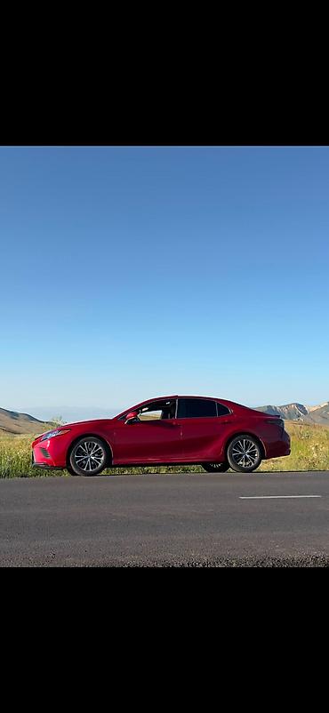 камиры: Toyota Camry: 2020 г., 2.5 л, Автомат, Бензин, Седан — 7