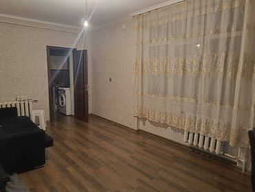 Uzunmüddətli kirayə mənzillər: Hezi Aslanov metrosunun 200 metr yaxinliginda,5 mertebeli binanin 5 — 2