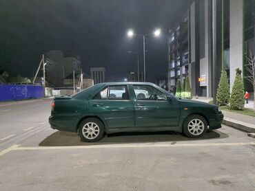 toledo: Seat Toledo: 1995 г., 1.8 л, Механика, Бензин, Хетчбек