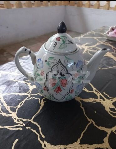qəhvə servizi: İşlənmiş, rəng - Ağ, Dəm caydanı, Farfor, 2 l, Azərbaycan