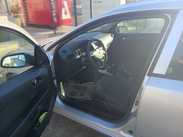 Opel: Opel Astra: 1.3 l | 2007 il 325469 km Universal — 9