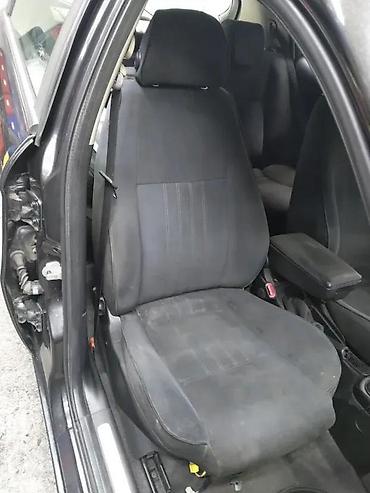 Sedišta: Alfa Romeo 147 sedista 5v. Alfa Romeo 147 sedista 5v Originalni delovi — 1