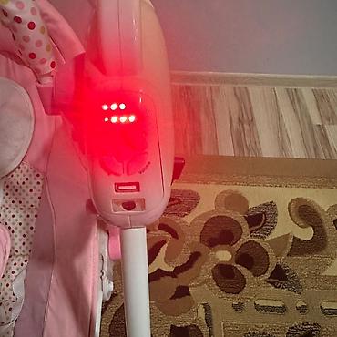hello kitty oyuncaq: Uşaq üçün elektrikli yelləncək-beşik. Çəhrayı rəngdə, yumşaq — 6