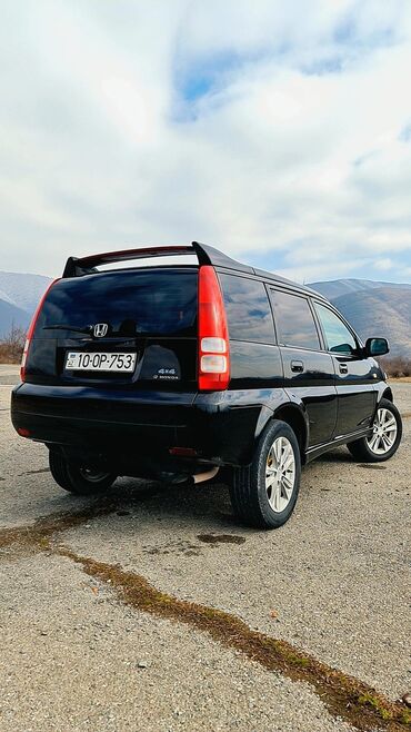 əlimyandı satılan maşınlar: Honda HR-V: 1.6 l | 2001 il Ofrouder/SUV