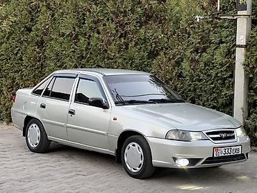 Daewoo Nexia: 2008 г., Бензин, Седан