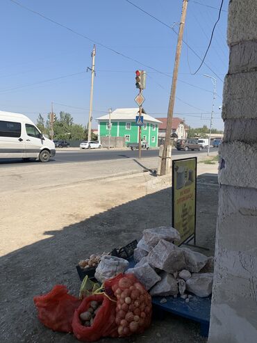 сип панелей дом: Үй, 85 кв. м, 4 бөлмө, Менчик ээси, Эски ремонт