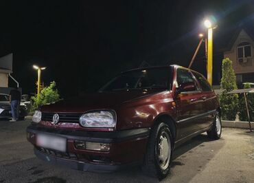 шины бу бишкек оптом: Volkswagen Golf: 1992 г., 1.8 л, Механика, Бензин, Хетчбек