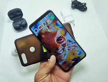 Xiaomi: Xiaomi, Mi 8 Lite, Б/у, 128 ГБ, цвет - Черный, 2 SIM — 5