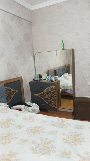 Uzunmüddətli kirayə mənzillər: Ev Xırdalanda Kristal Abşeron 1 də yerləşir Ev 2 otaq di ev super -da lalafo.az — 3 Uzunmüddətli kirayə mənzillər: Ev Xırdalanda Kristal Abşeron 1 də yerləşir Ev 2 otaq di ev super — 3