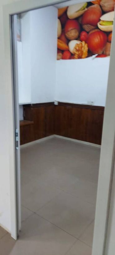 Mağazalar: Stansiya Razində, yaşayış məntəqələrinin əhatəsində 200 kv sahəsi olan -da lalafo.az — 6 Mağazalar: Stansiya Razində, yaşayış məntəqələrinin əhatəsində 200 kv sahəsi olan — 6