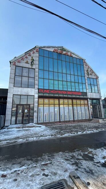 Рестораны, кафе: Сдаю Офис, 600 м², В административном здании, 1 линия