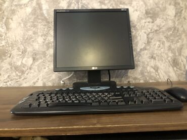 настольный набор для руководителя бишкек: LG Flatron LCD monitor + klaviatura və siçan dəsti - Monitor: LG