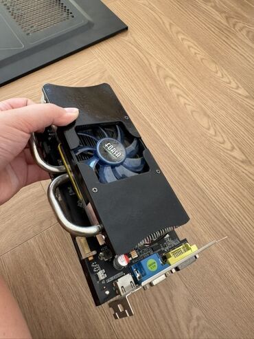 видеокарты pci express x1: Видео карта, Колдонулган, ПК үчүн