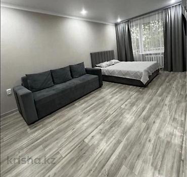 Посуточная аренда квартир: 1 комната, Бронь, Телевизор, Постельное белье — 11