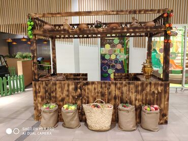 Butkalar, köşklar: Taxtadan yığılma köşk. Satış. çayçı. meyvə-tərəvəz kioskları — 10