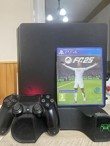 Sony PlayStation: PlayStation 4slim 1tb не прошитый В комплекте 1 оригинальный джойстик — 1
