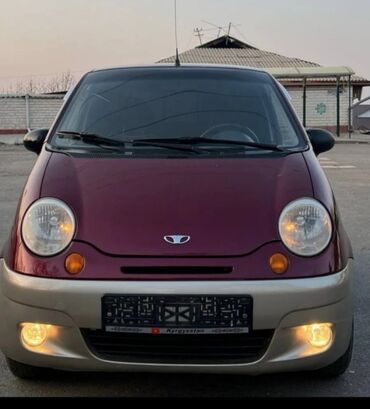 стандартные шины на ниву: Daewoo Matiz, 5‑дверный хэтчбек - Кузов: бордовый верх + серебристый