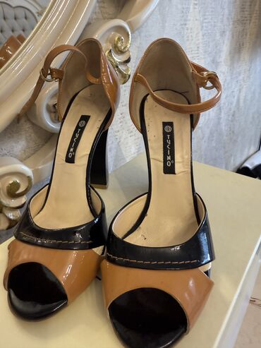 charles keith az: Ölçü: 37, rəng - Çəhrayı, İşlənmiş