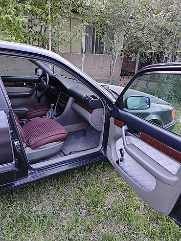 Audi: Audi 100: 1992 г., 2.3 л, Механика, Бензин, Седан — 19