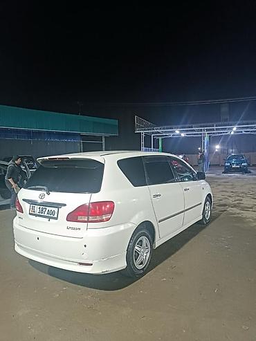 toyota town: Toyota Ipsum: 2002 г., 2.4 л, Автомат, Бензин, Минивэн — 1