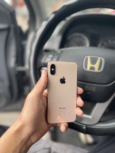 iphone es: IPhone Xs, Б/у, 256 ГБ, Золотой, Чехол, 100 %