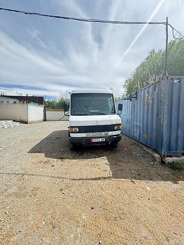 Унаа: Жүк ташуучу унаа, Mercedes-Benz, Стандарт, 4 т, Колдонулган — 2