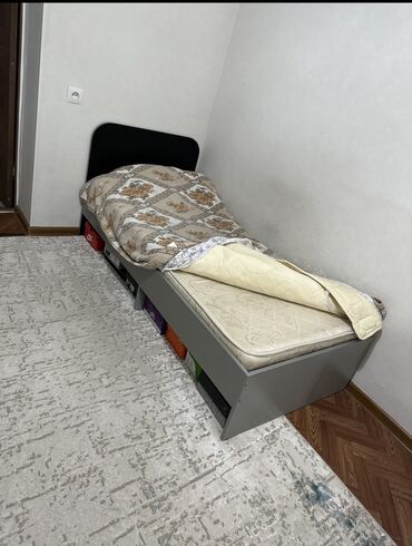 спальняя кровать: Мебель на заказ, Спальня, Кровать