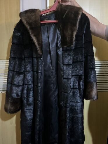 Hicab: Kürk, 2XL (EU 44), rəng - Qara