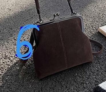 macbook canta: Çantalar hazirda elde, qiymətlər shekillerde yazılıb.çatdırılma — 3