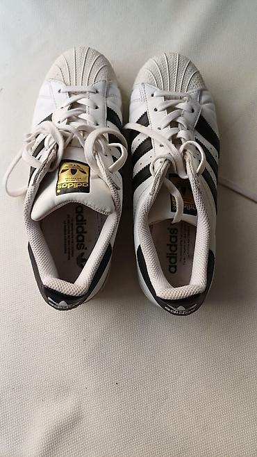 кроксы взрослые: Мужские кроссовки, 38.5, Adidas Originals, Б/у, цвет - Белый, Платная доставка — 3