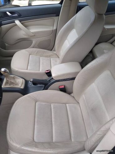 Skoda: Skoda Octavia: 1.6 l | 2005 year 220000 km. Limousine at lalafo.gr Skoda: Skoda Octavia: 1.6 l | 2005 year 220000 km. Limousine