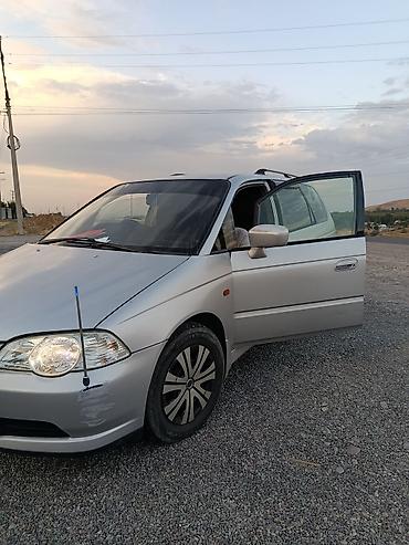 аваринные машины: Honda Odyssey: 2000 г., 2.3 л, Автомат, Газ, Универсал — 1
